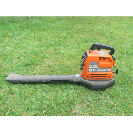 HUSQVARNA 132HBV